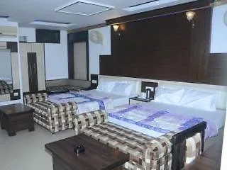 Hotel Eminent آغْرا 0*,  الهند