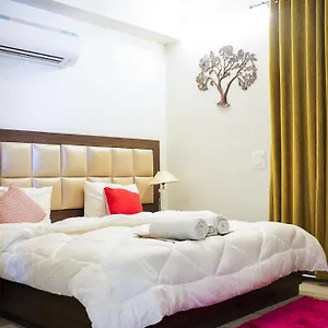 https://lime-tree-hospitality-2-bhk-serviced-apartment-near.top-gurgaonhotels.com